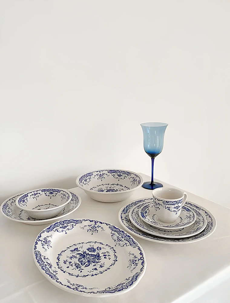 Суповая тарелка Rose Blue, 23,5 см от Bitossi Home