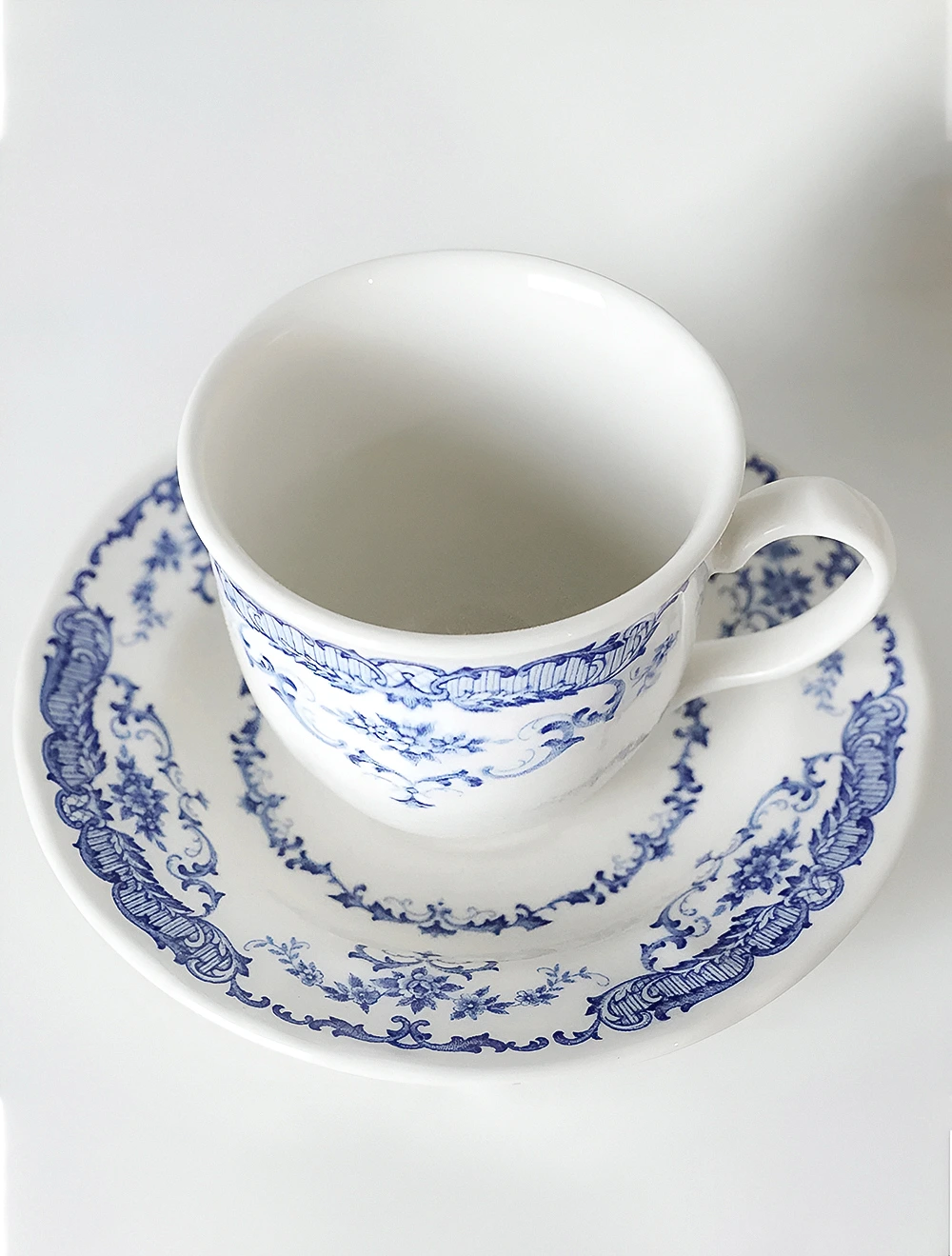 Блюдце для чайной чашки Rose Blue 160 мл