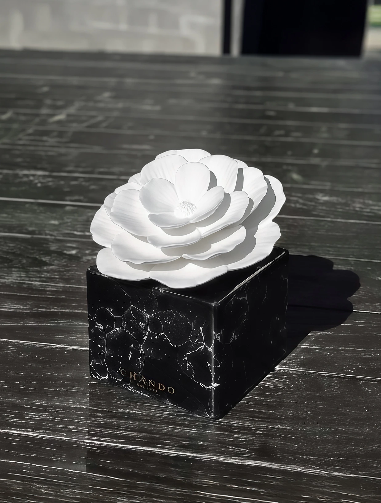 Ароматический диффузор Marble Black Camelia, 200 мл