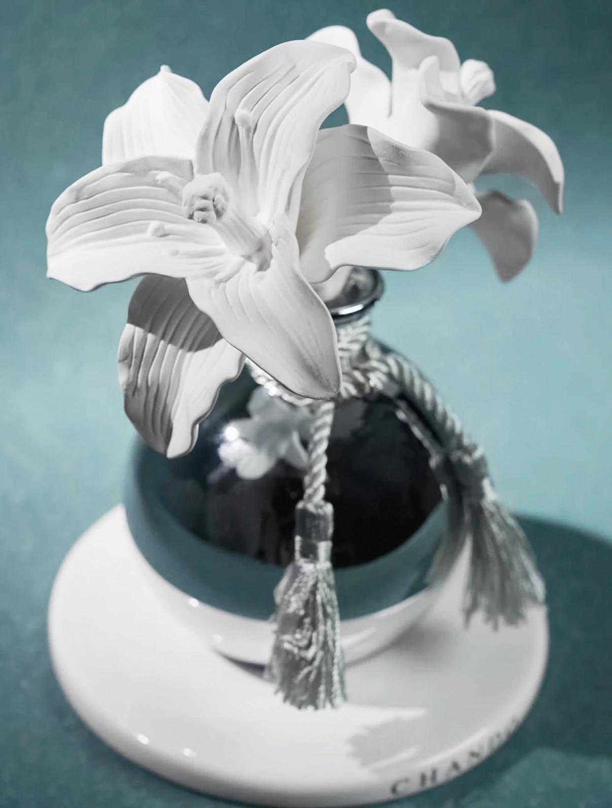 Ароматический диффузор Myst White Lily, 200 мл