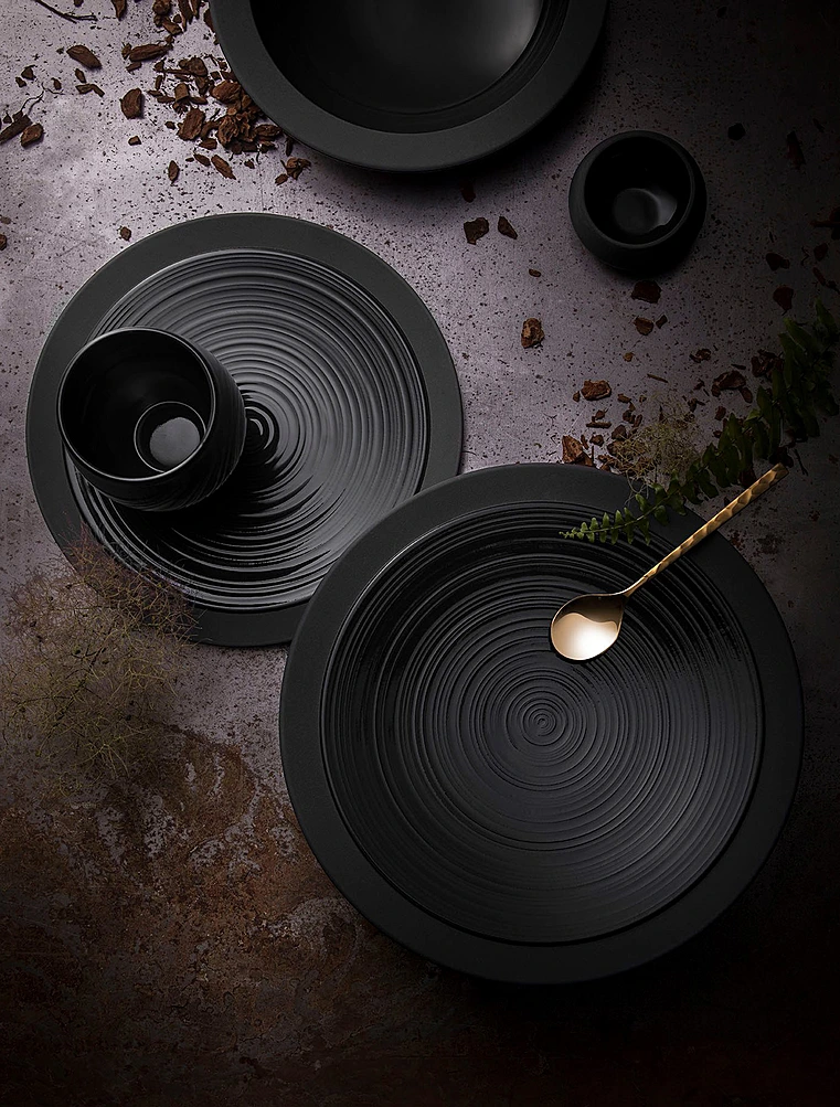 Закусочная тарелка Bahia Black, 23 см от Degrenne