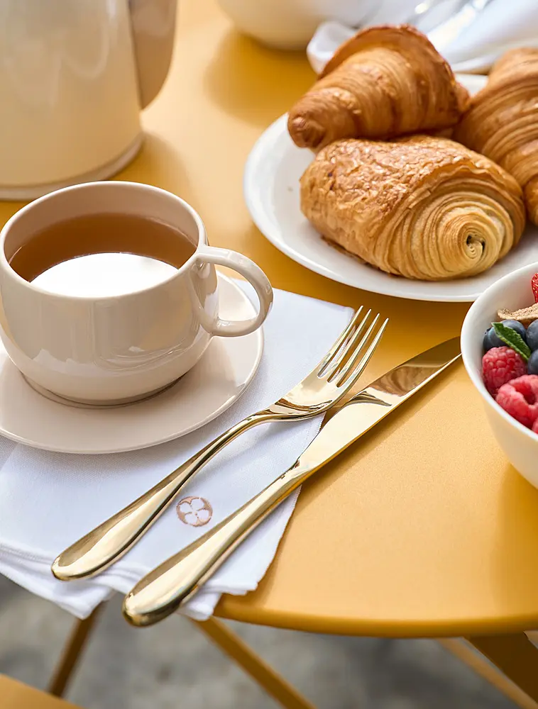 Набор столовых приборов Onde Gold на 6 персон, 24 пр. от Degrenne