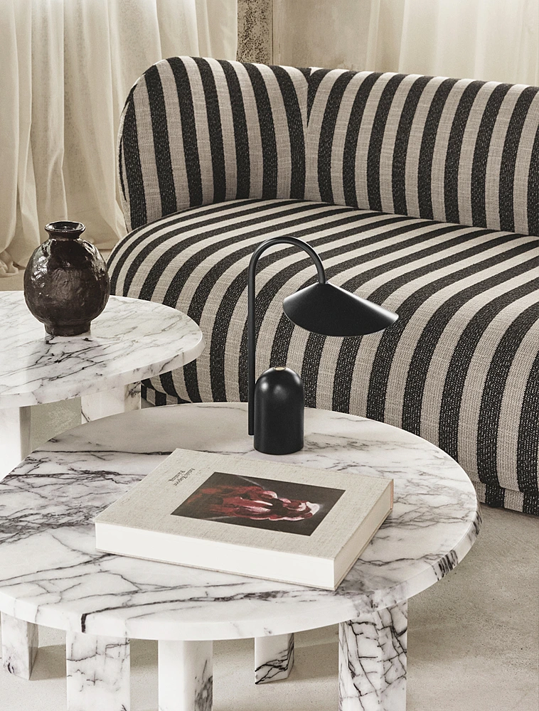 Настольная лампа Arum, 30 см от Ferm Living