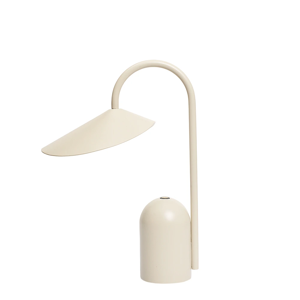 Настольная лампа Arum, 30 см от Ferm Living