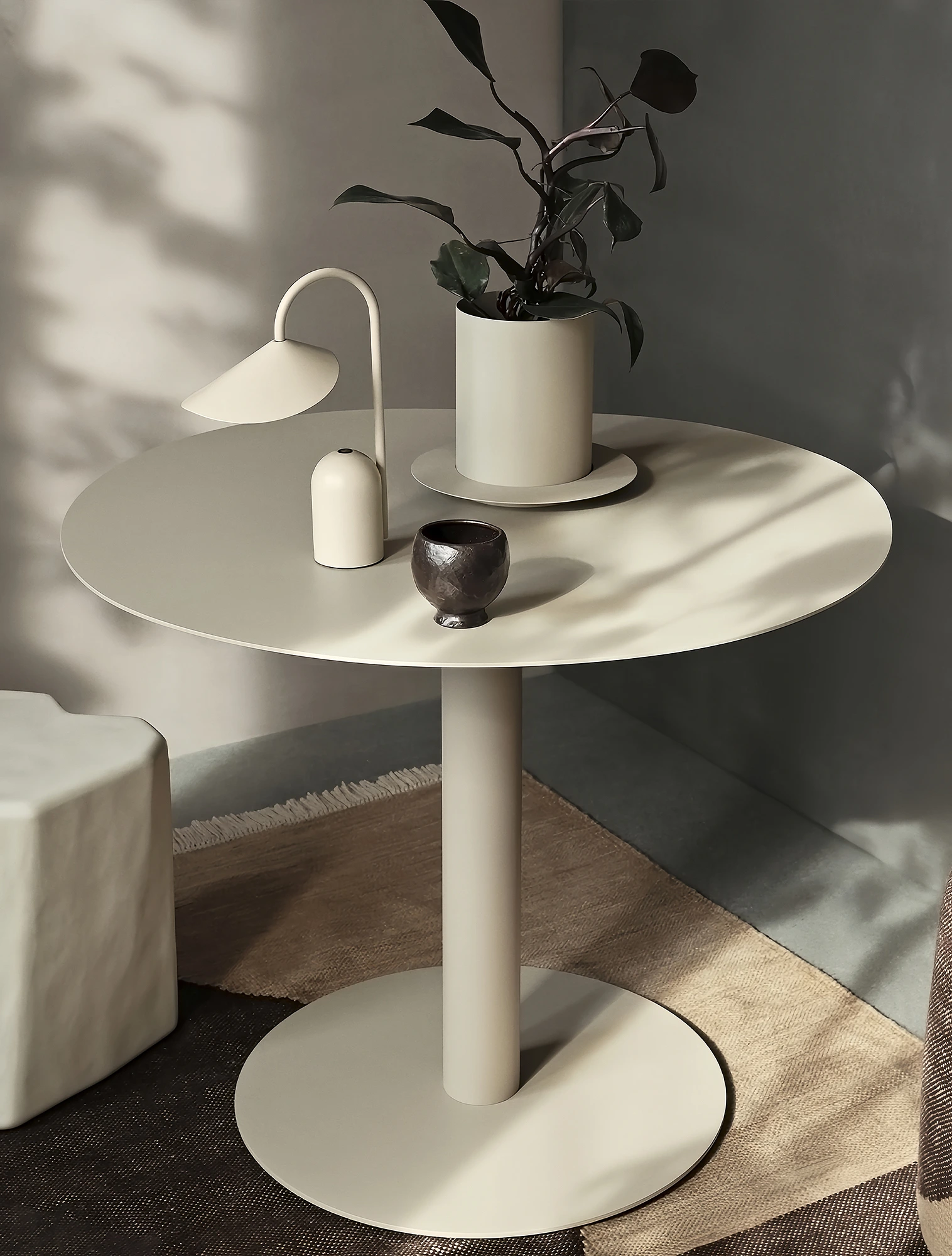 Настольная лампа Arum, 30 см