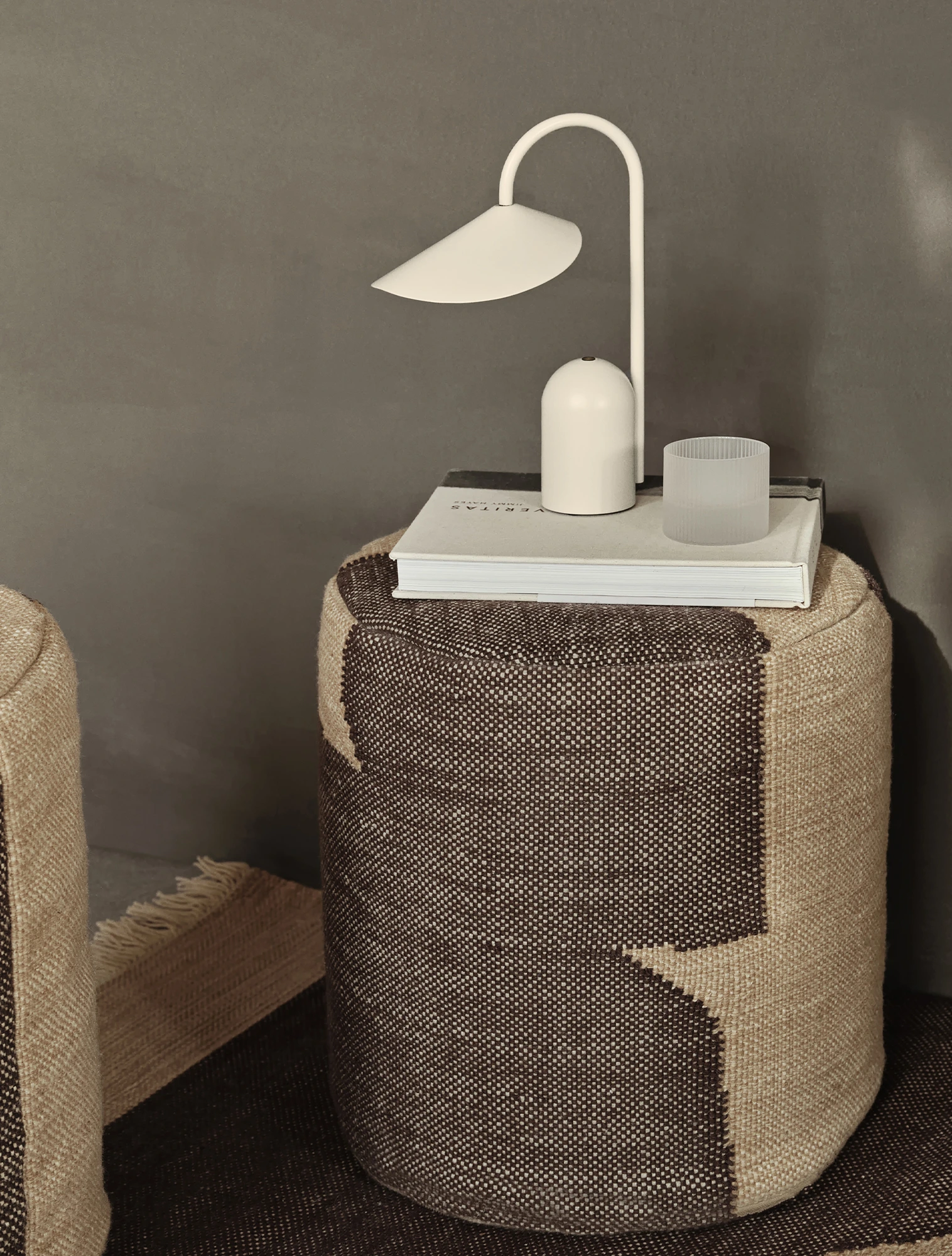 Настольная лампа Arum, 30 см