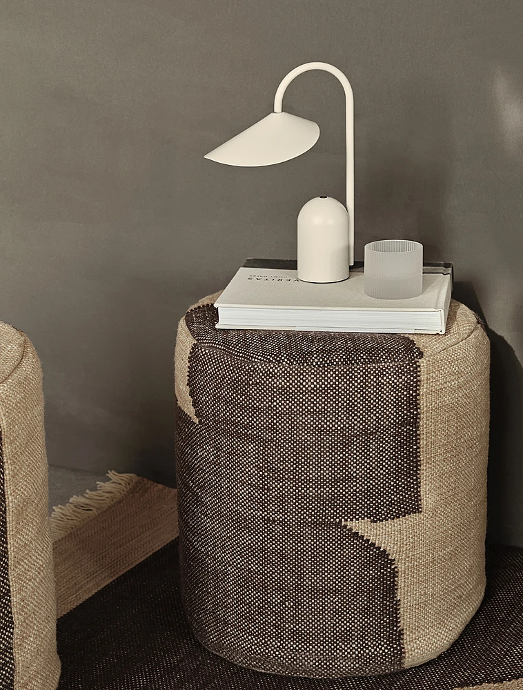 Настольная лампа Arum, 30 см от Ferm Living