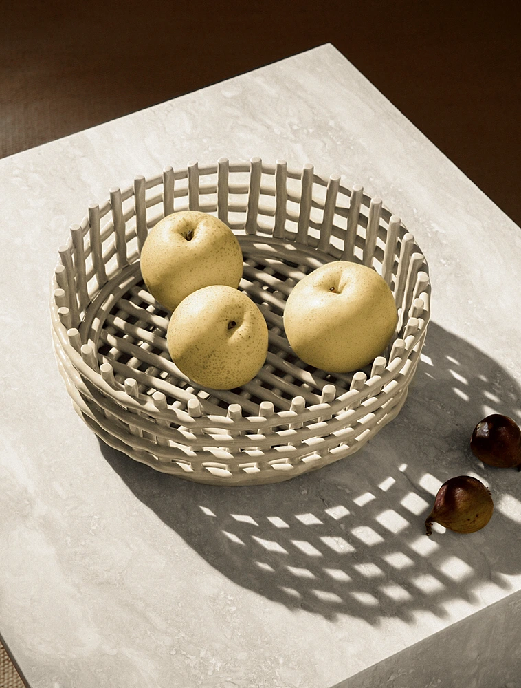 Ваза для фруктов Ceramic, 29 см от Ferm Living