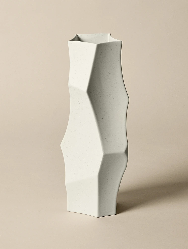 Ваза Cueva, 37 см от Ferm Living