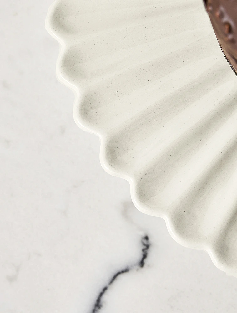 Тортовница на ножке Fountain, 31 см от Ferm Living