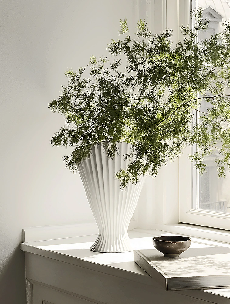 Ваза Fountain, 30,5 см от Ferm Living