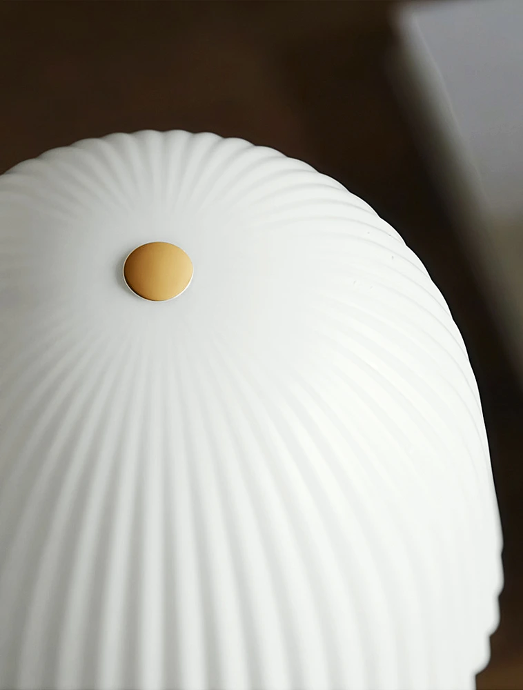 Настольная лампа Frill, 22 см от Ferm Living