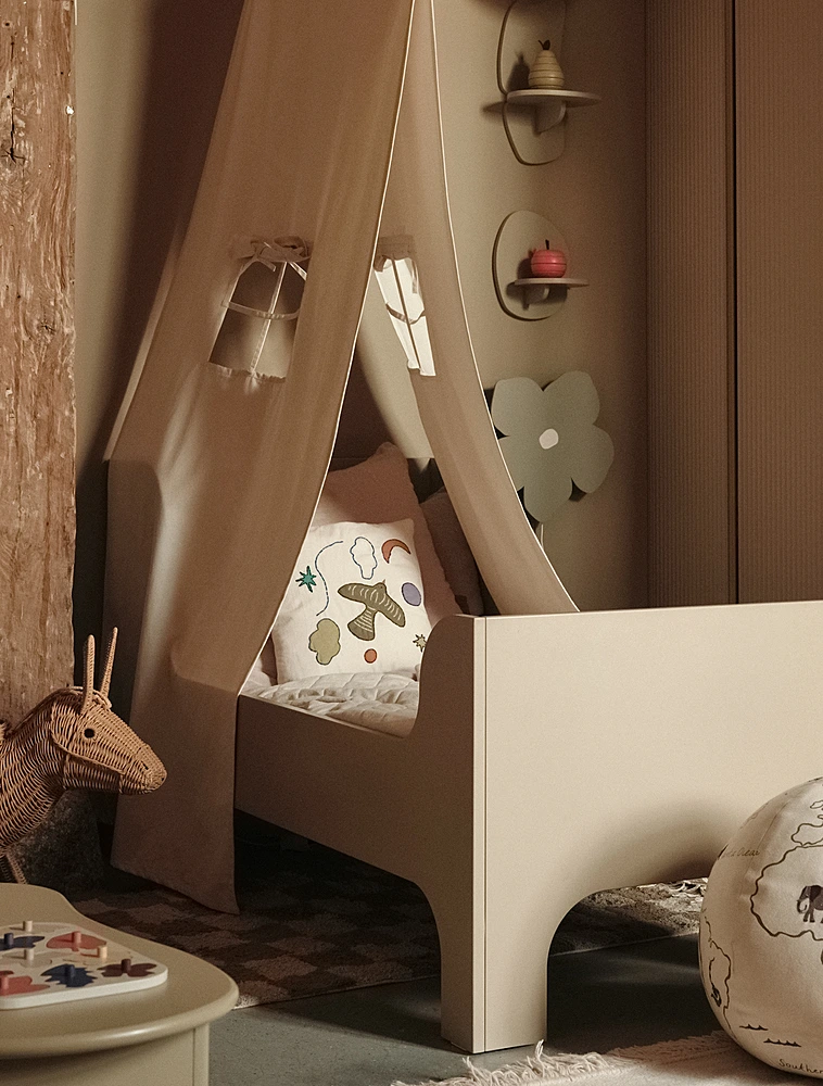 Декоративная подушка Naive, 40x40 см от Ferm Living