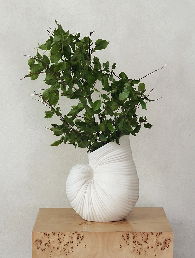 Ваза Shell, 26,5 см от Ferm Living