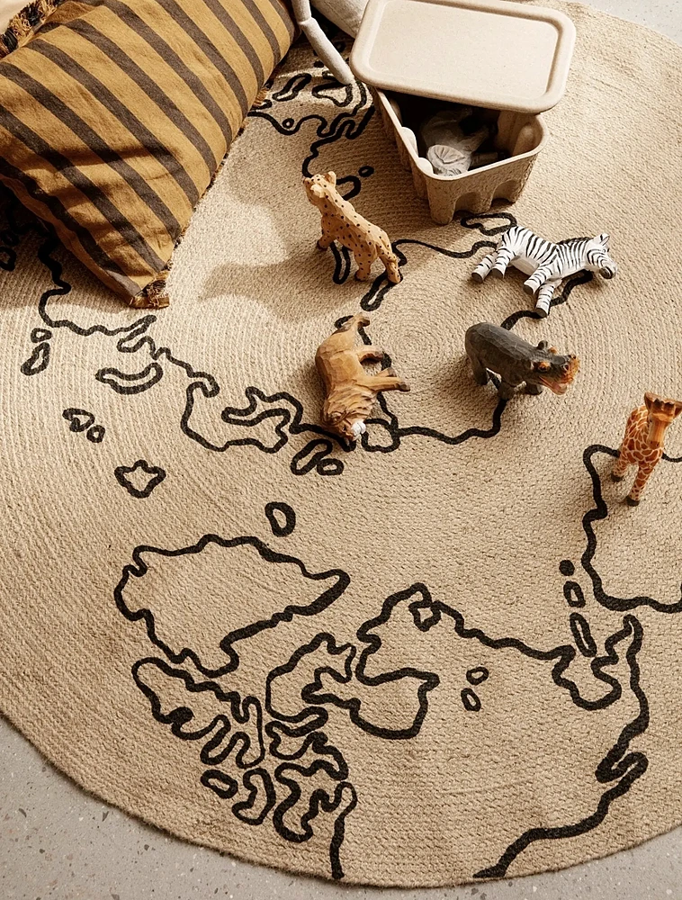 Декоративный коврик Small World, 100 см от Ferm Living