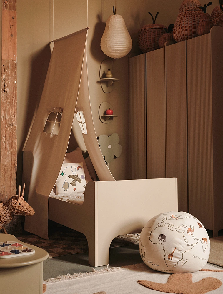 Пуф Small World, 50 см от Ferm Living