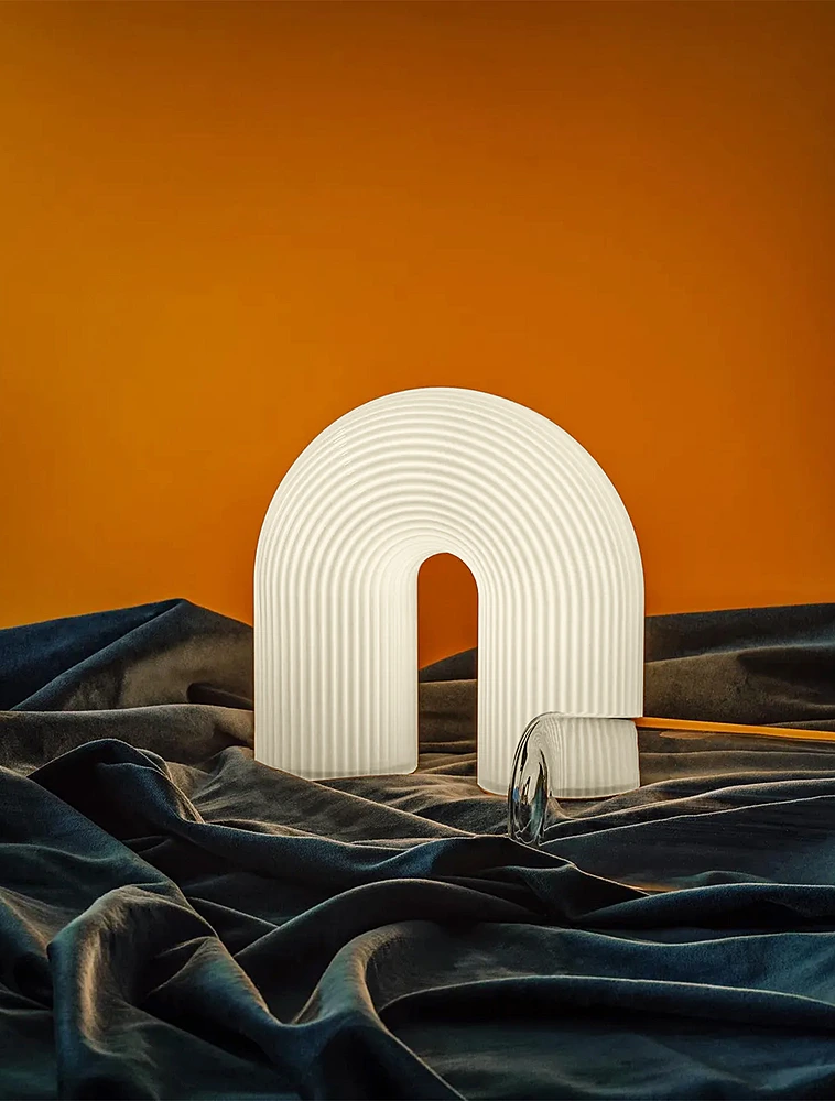 Настольная лампа Vuelta, 21,5 см от Ferm Living