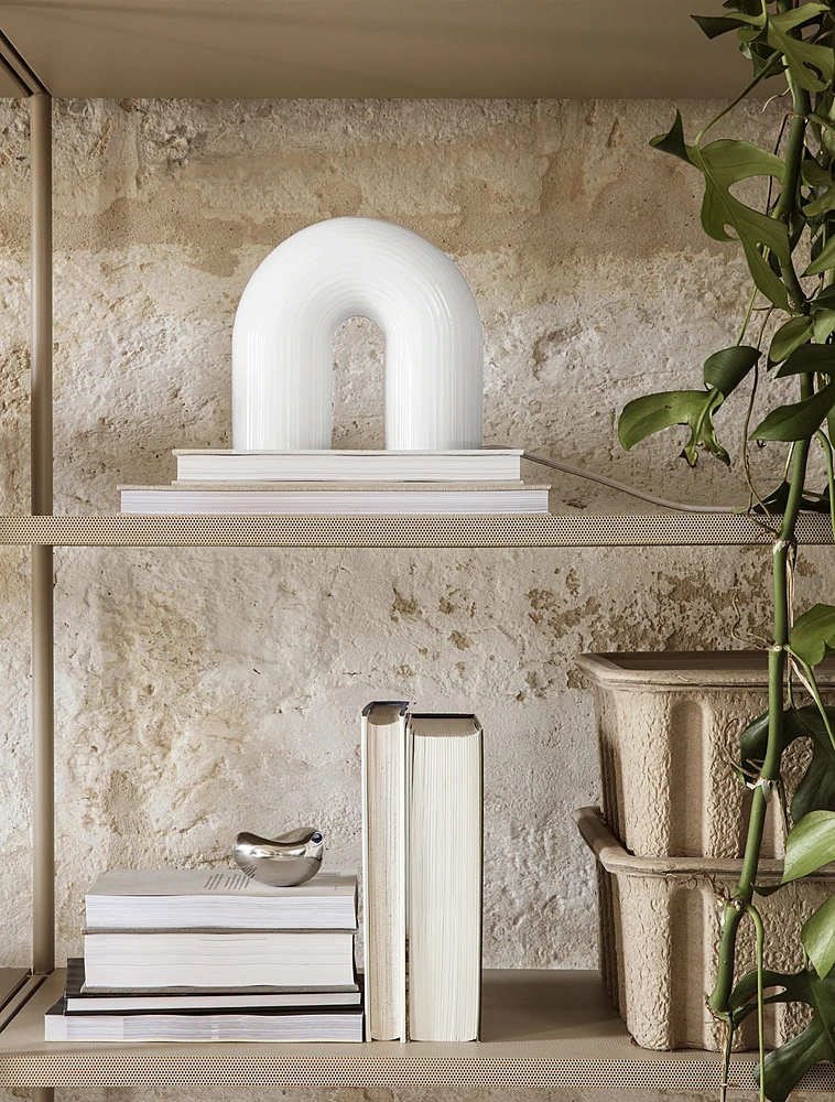 Настольная лампа Vuelta, 21,5 см от Ferm Living