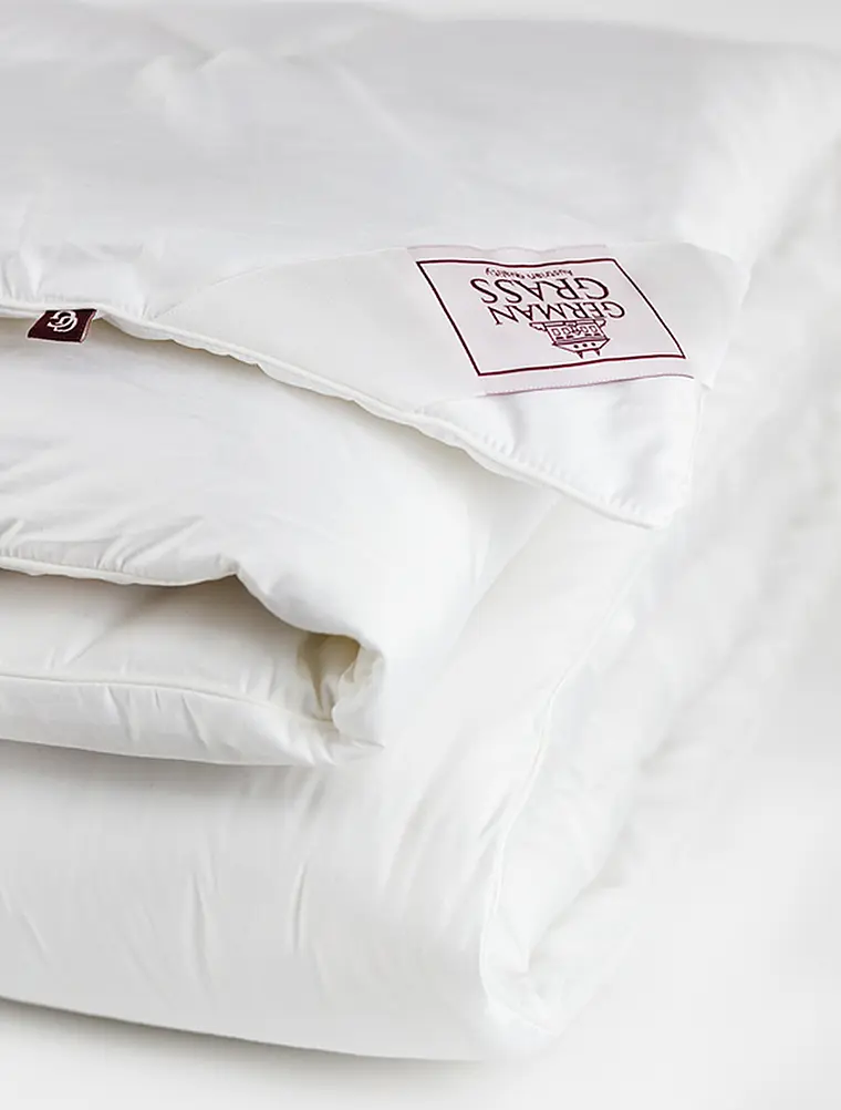 Теплое одеяло Cashmere Wool Grass, 200x220 см от German Grass