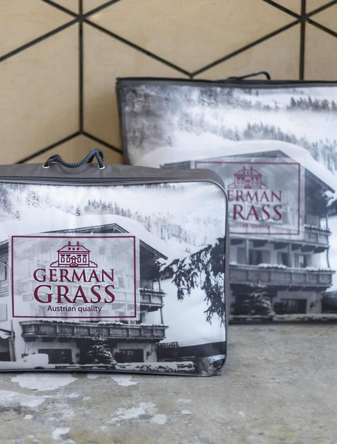 Всесезонное одеяло Gray Familie Down, 155x200 см от German Grass