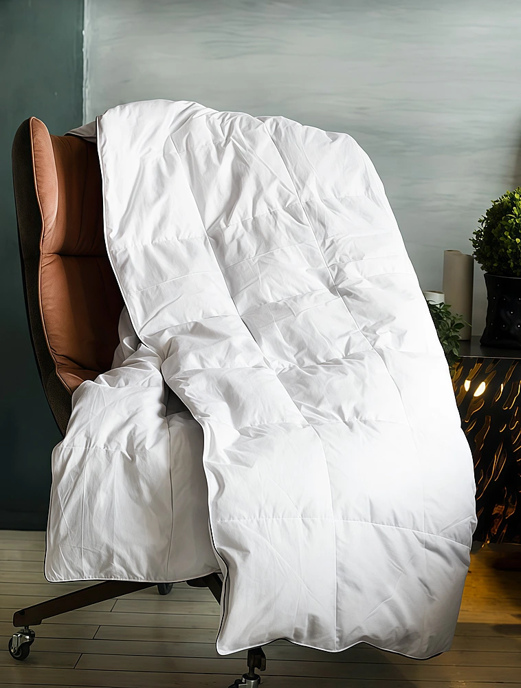 Всесезонное одеяло Gray Familie Down, 155x200 см от German Grass