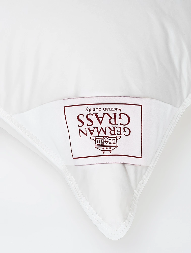 Подушка мягкая Luxe Down Grass, 50х70 см от German Grass