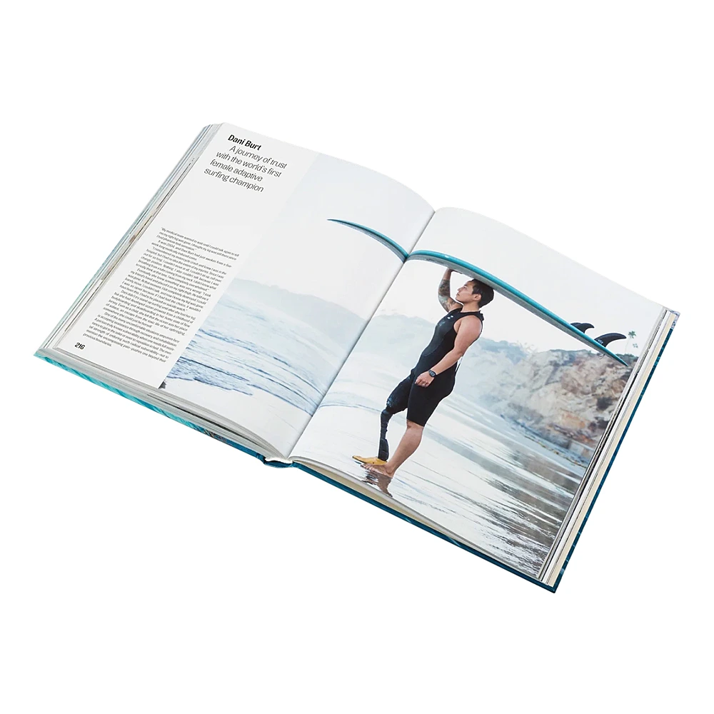 Книга She Surf, 21x26 см от Gestalten