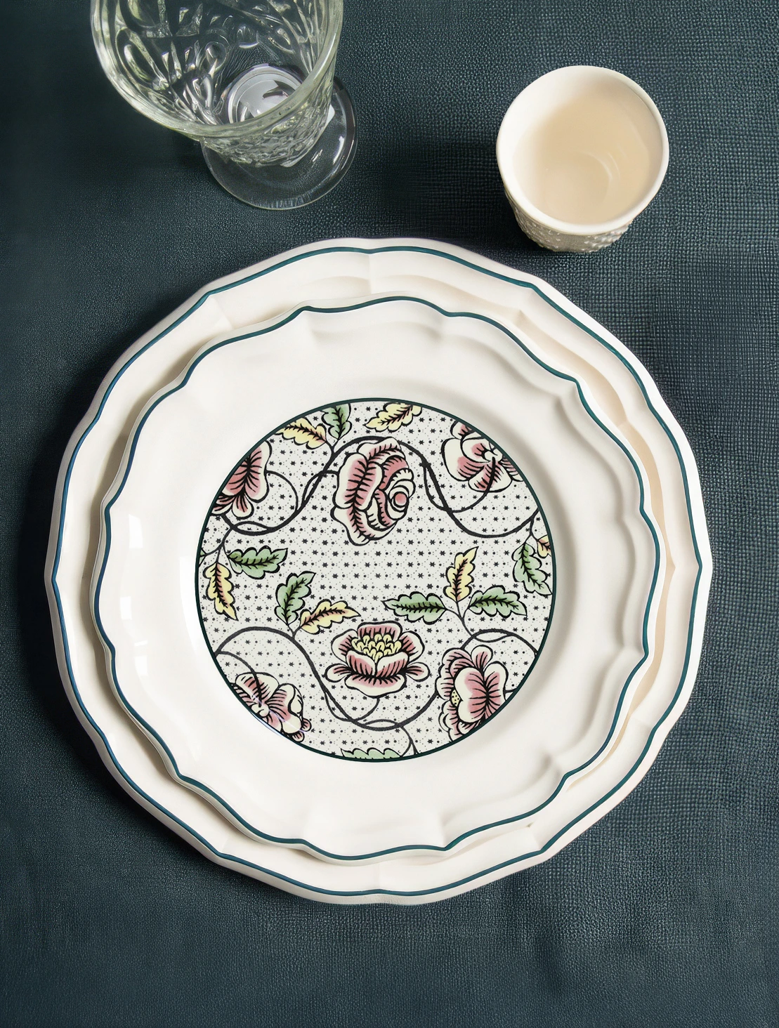 Набор из 4 закусочных тарелок Dominote, 23 см