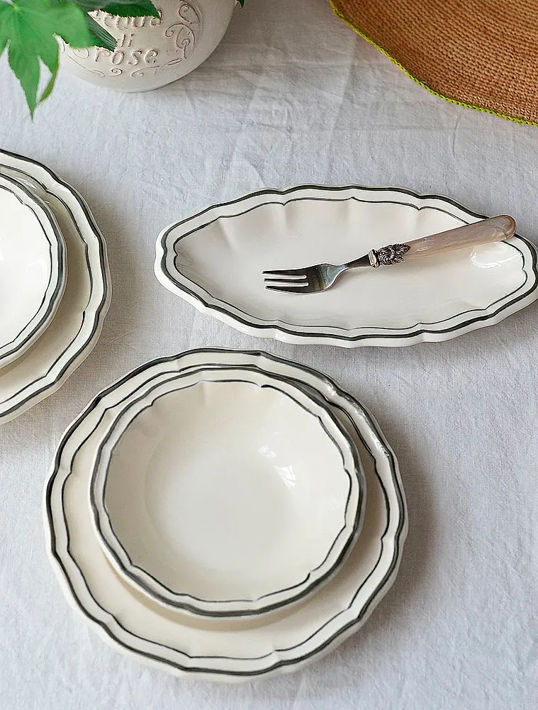 Плоское блюдо Filet Taupe, 26 см от Gien