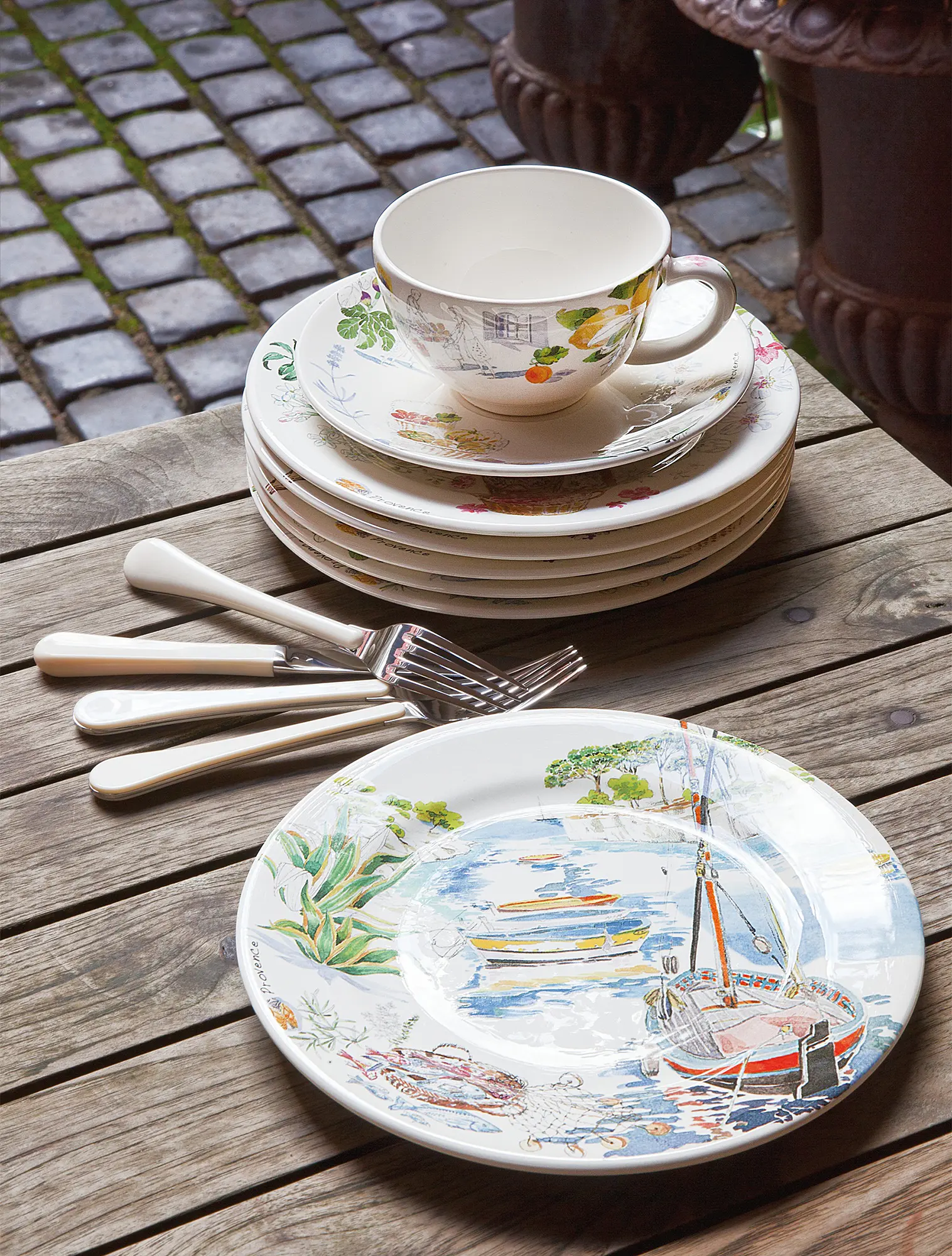 Набор из 4 закусочных тарелок Provence, 22 см