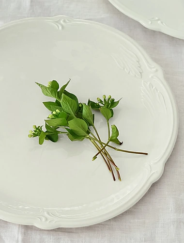 Плоское блюдо Rocaille Blanc, 32 см