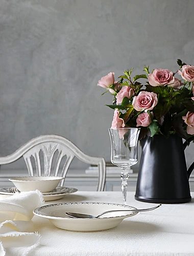 Суповая тарелка Tulipes Noires, 23 см