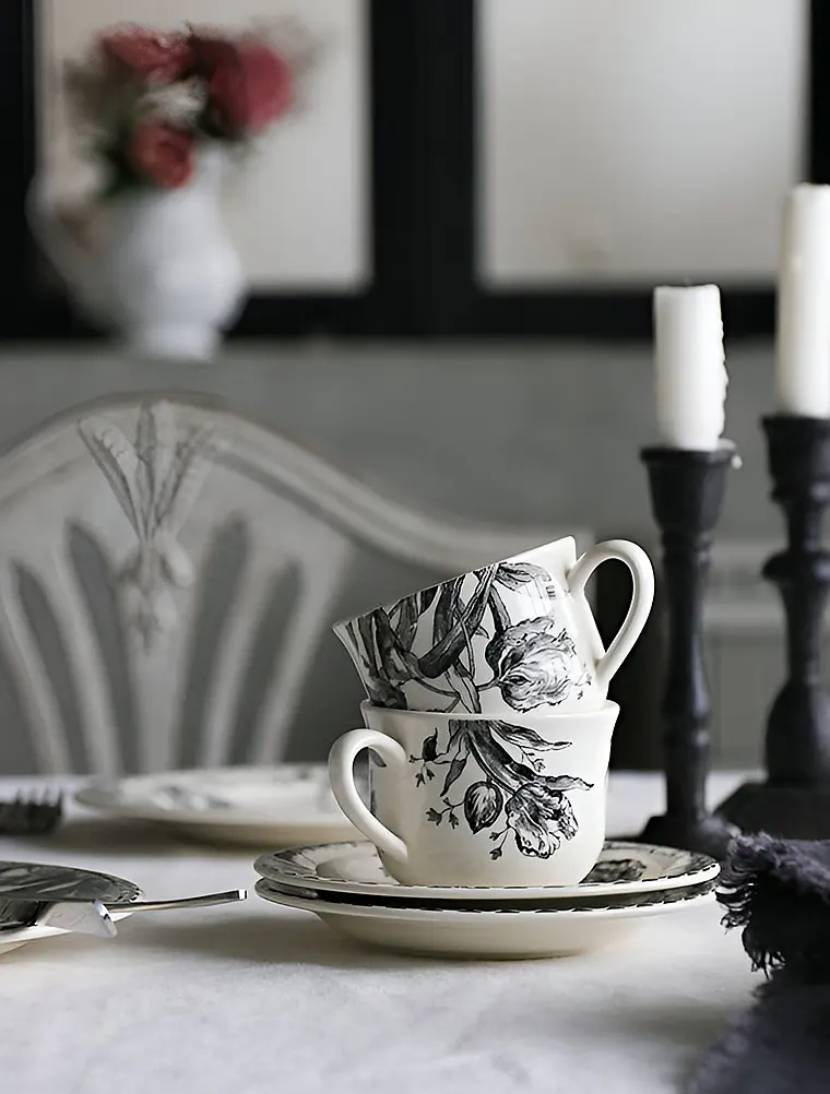 Чайная пара Tulipes Noires, 200 мл от Gien