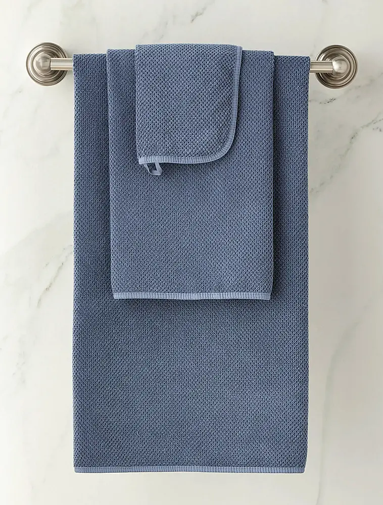 Полотенце Bee Waffle Cobalt, 70x140 см от Graccioza