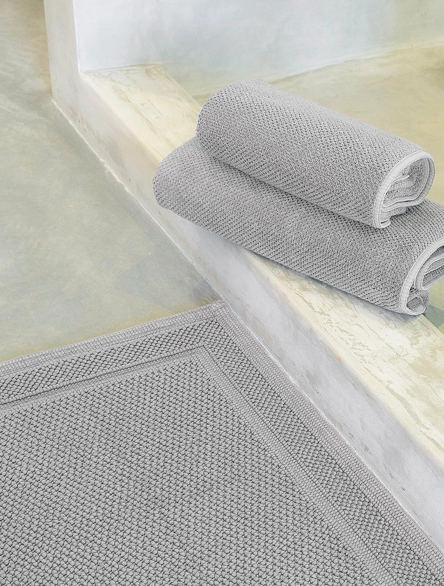 Коврик для ванной Bee Waffle Silver, 50x80 см