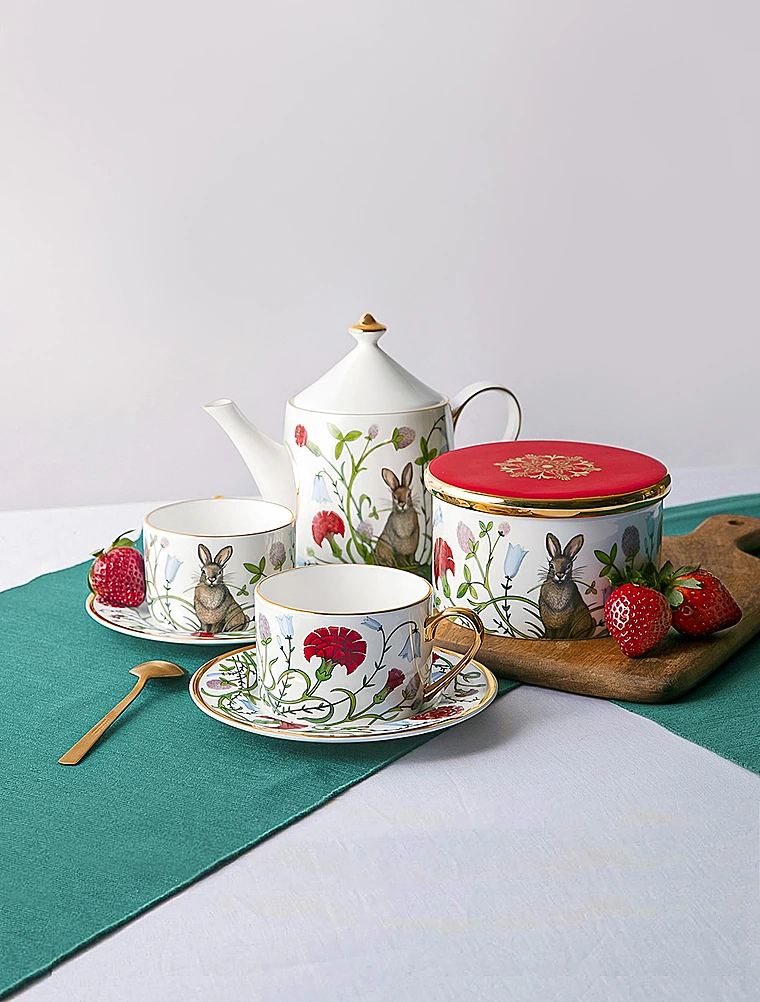 Чайная пара Сад Алисы, 250 мл от Императорский фарфоровый завод