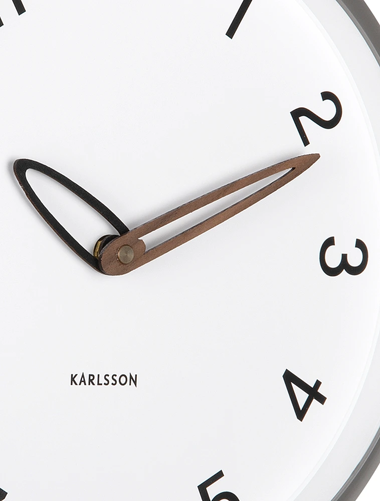 Настенные часы Bella, 30 см от Karlsson