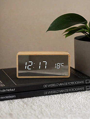 Настольные часы-будильник с термометром Silver Mirror, 15х7 см