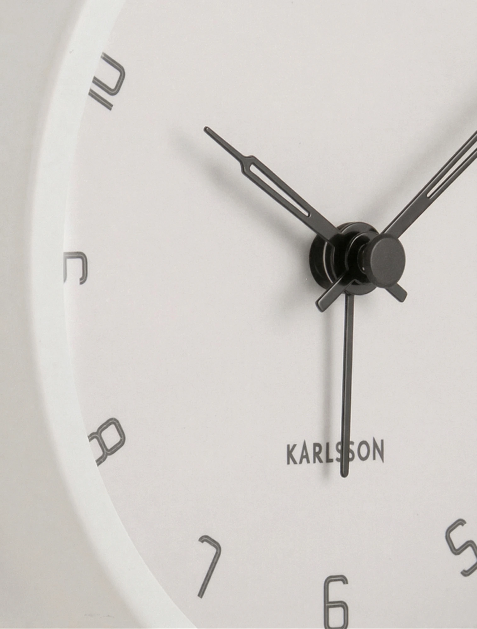 Настольные часы-будильник Stark