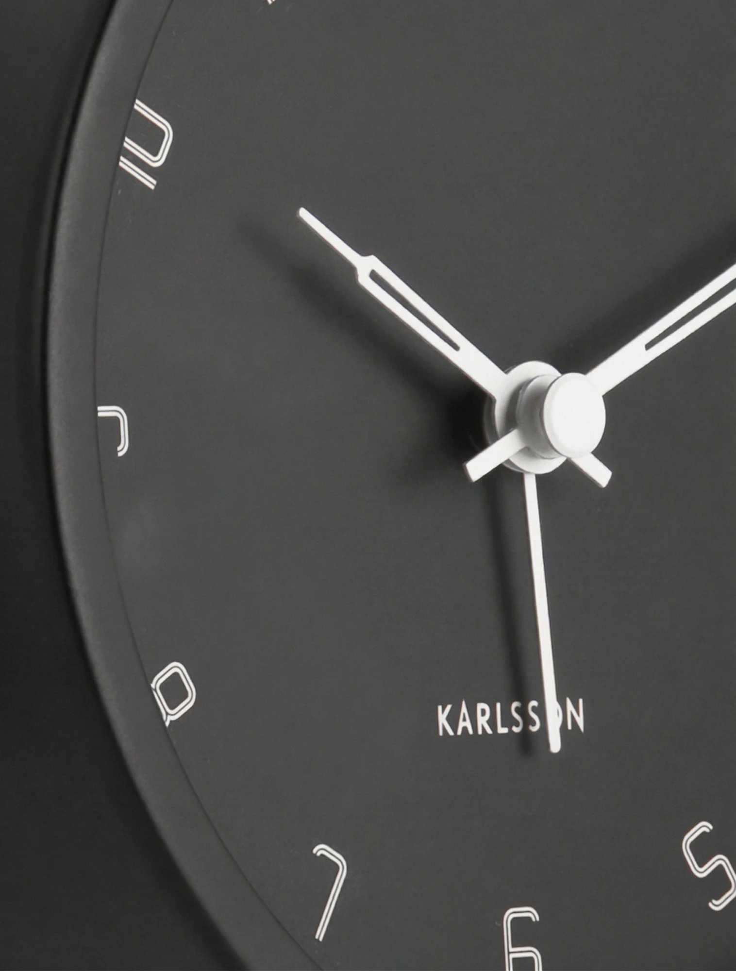 Настольные часы-будильник Stark