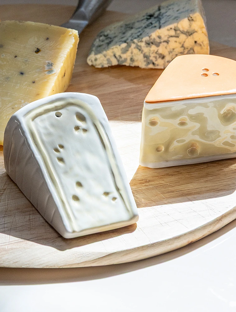 Набор из солонки и перечницы Cheese от &Klevering