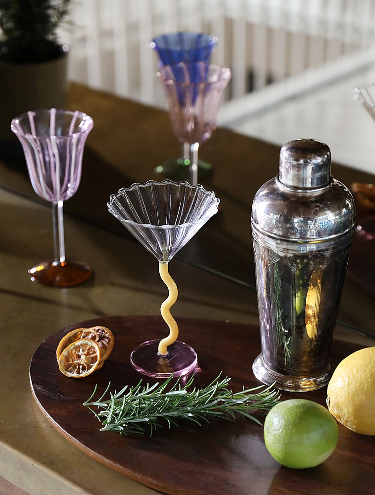 Набор из 2 бокалов для шампанского и мартини Curve, 150 мл от &Klevering