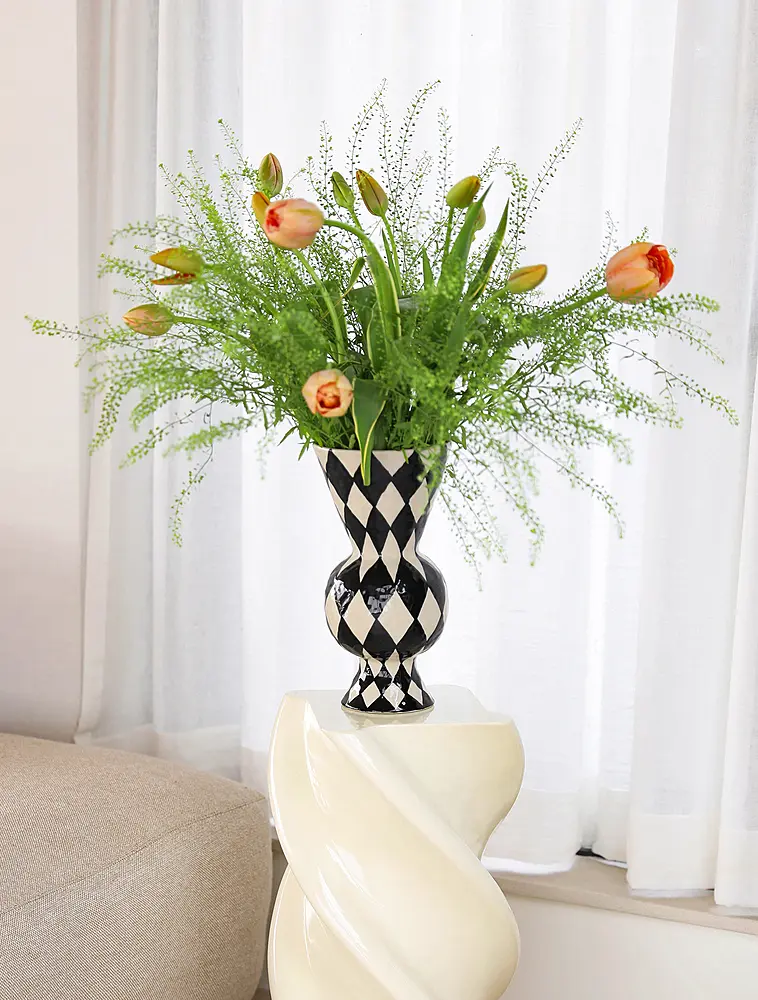 Ваза Rhombic, 29,5 см от &Klevering