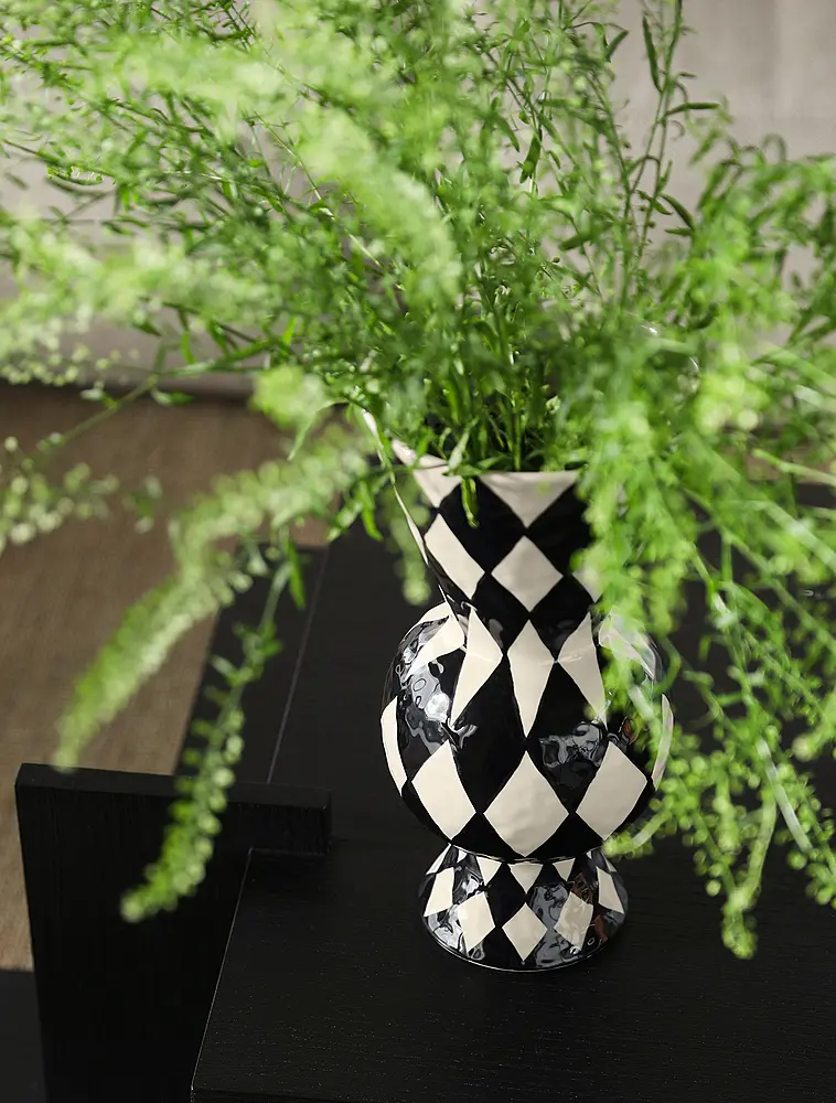 Ваза Rhombic, 29,5 см от &Klevering