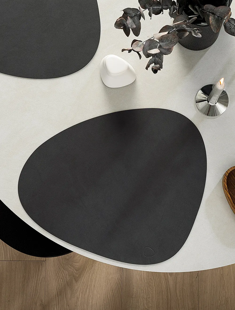 Плейсмат Curve Black, 37x44 см