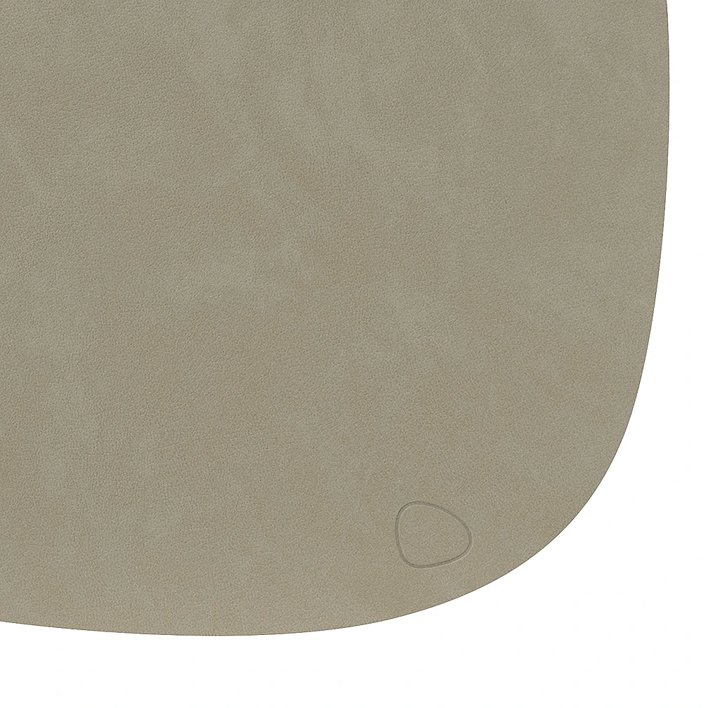 Плейсмат Curve Herbal Dust, 37x44 см от Lind DNA