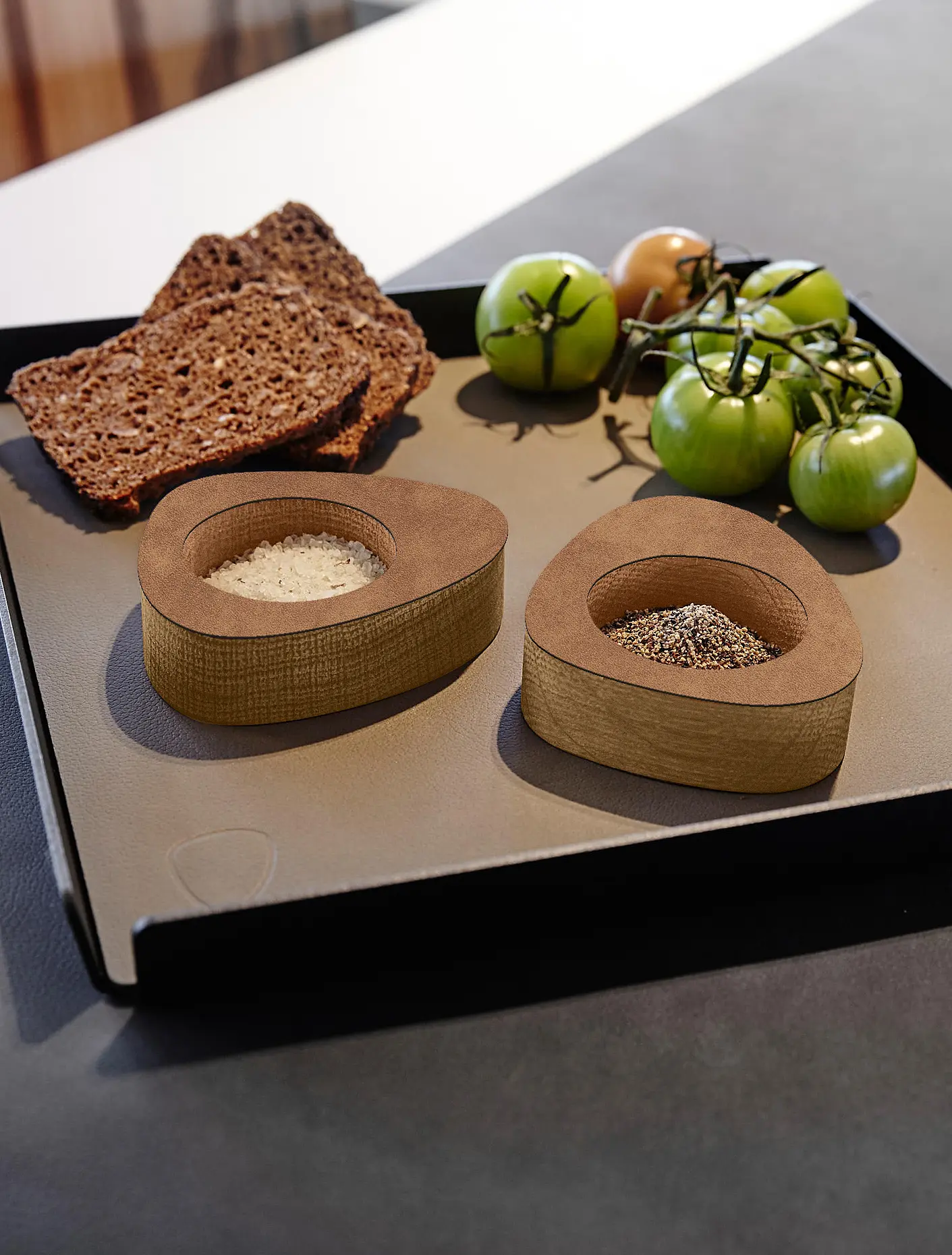 Набор из солонки и перечницы Curve, 6 см