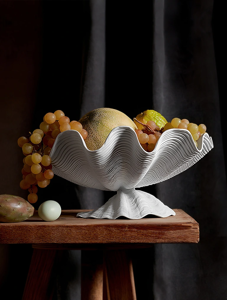 Ваза для фруктов Neptune Vases, 37 см от L'Objet