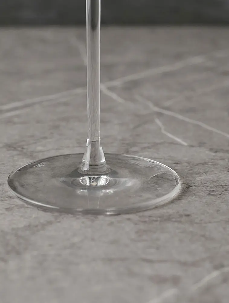 Набор из 4 бокалов для шампанского и мартини Metropolitan, 300 мл от LSA International