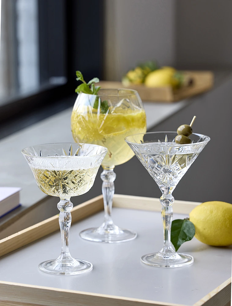 Набор из 4 бокалов для шампанского и мартини Melodia, 260 мл от Lyngby Glas